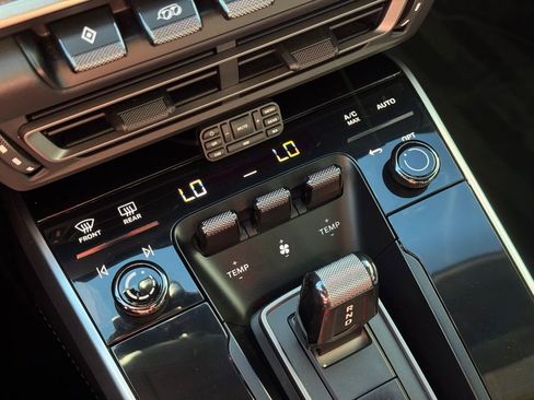 Used 2021 Porsche 911 Turbo S image 58