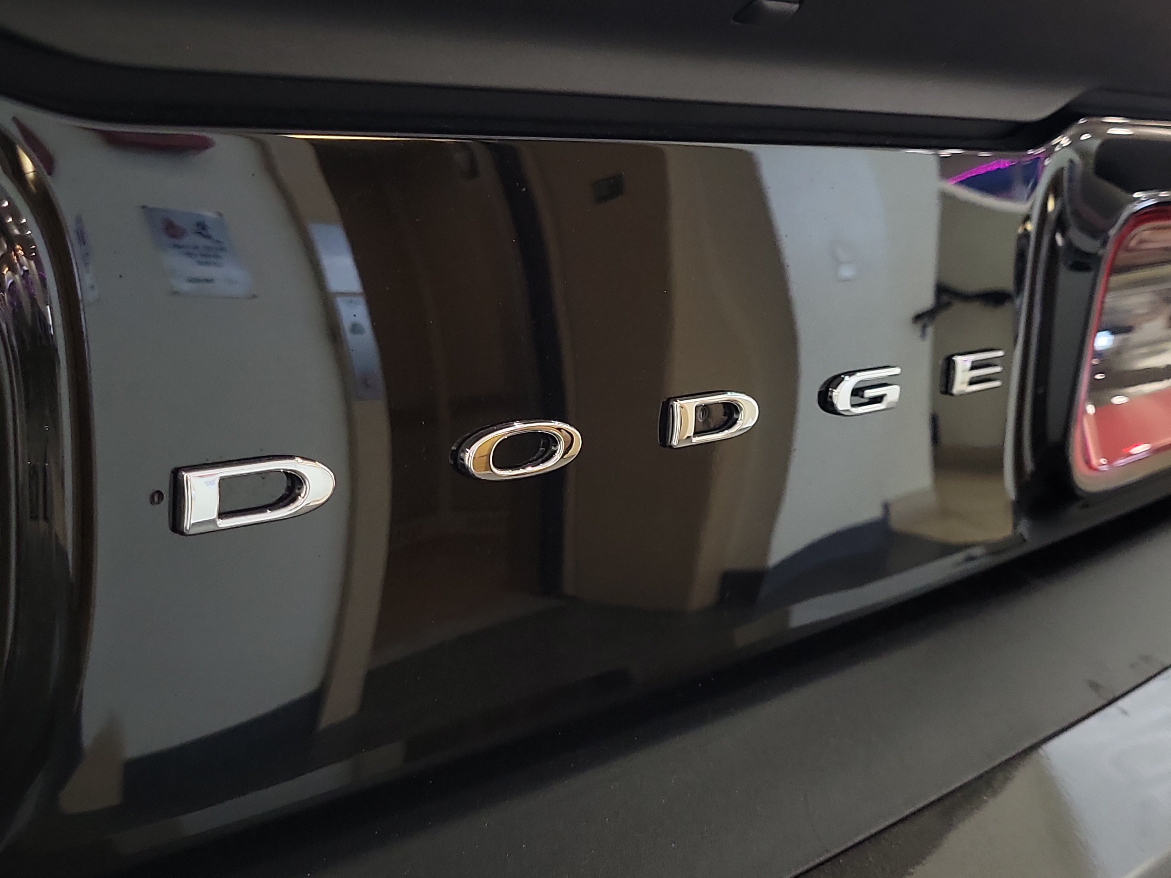 Used 2023 Dodge Challenger SRT Hellcat RWD image 6