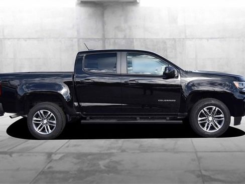 Used 2022 Chevrolet Colorado W/T w/ Custom Special Edition image 5