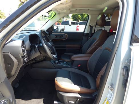 Used 2023 Ford Bronco Sport Outer Banks w/ Tech Package AWD/4WD image 21