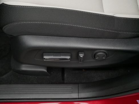 Certified 2026 Honda CR-V EX image 20