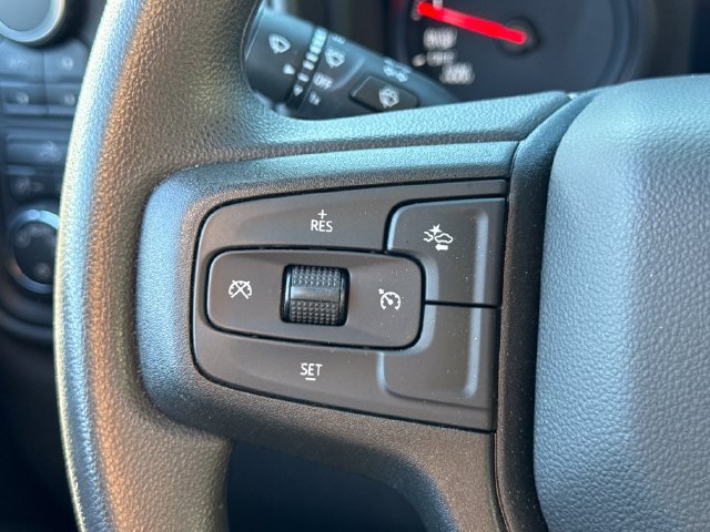 Used 2026 Chevrolet Silverado 1500 Custom Trail Boss AWD/4WD image 39