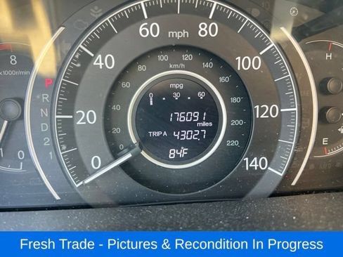 Used 2014 Honda CR-V LX image 11