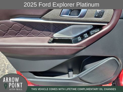 Used 2025 Ford Explorer Platinum w/ Ultimate Package AWD/4WD image 21