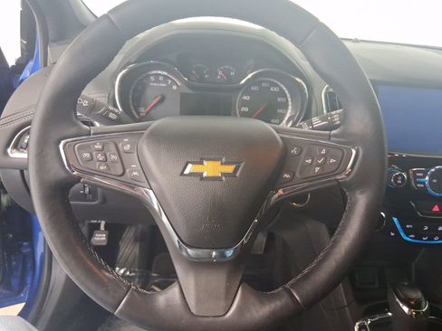 Used 2017 Chevrolet Cruze Premier image 21