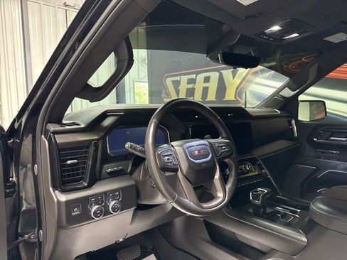 Used 2024 GMC Sierra 1500 AT4X AWD/4WD image 6
