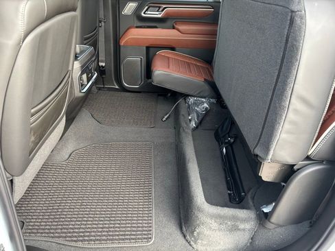 New 2026 GMC Sierra 3500 Denali Ultimate image 29