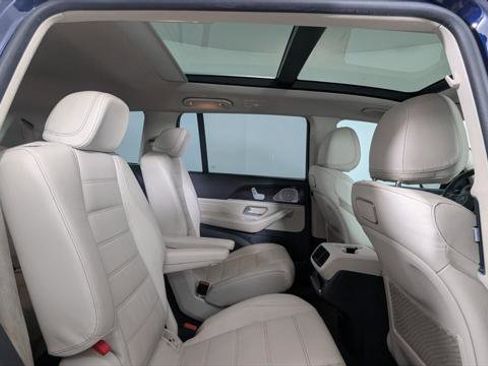 Used 2020 Mercedes-Benz GLS 450 4MATIC image 23