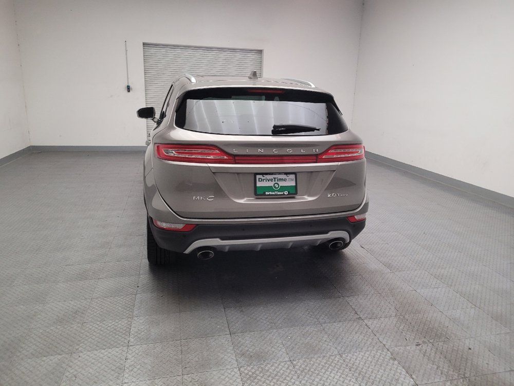 Used 2017 Lincoln MKC Reserve w/ Lincoln MKC Climate Package AWD/4WD image 6