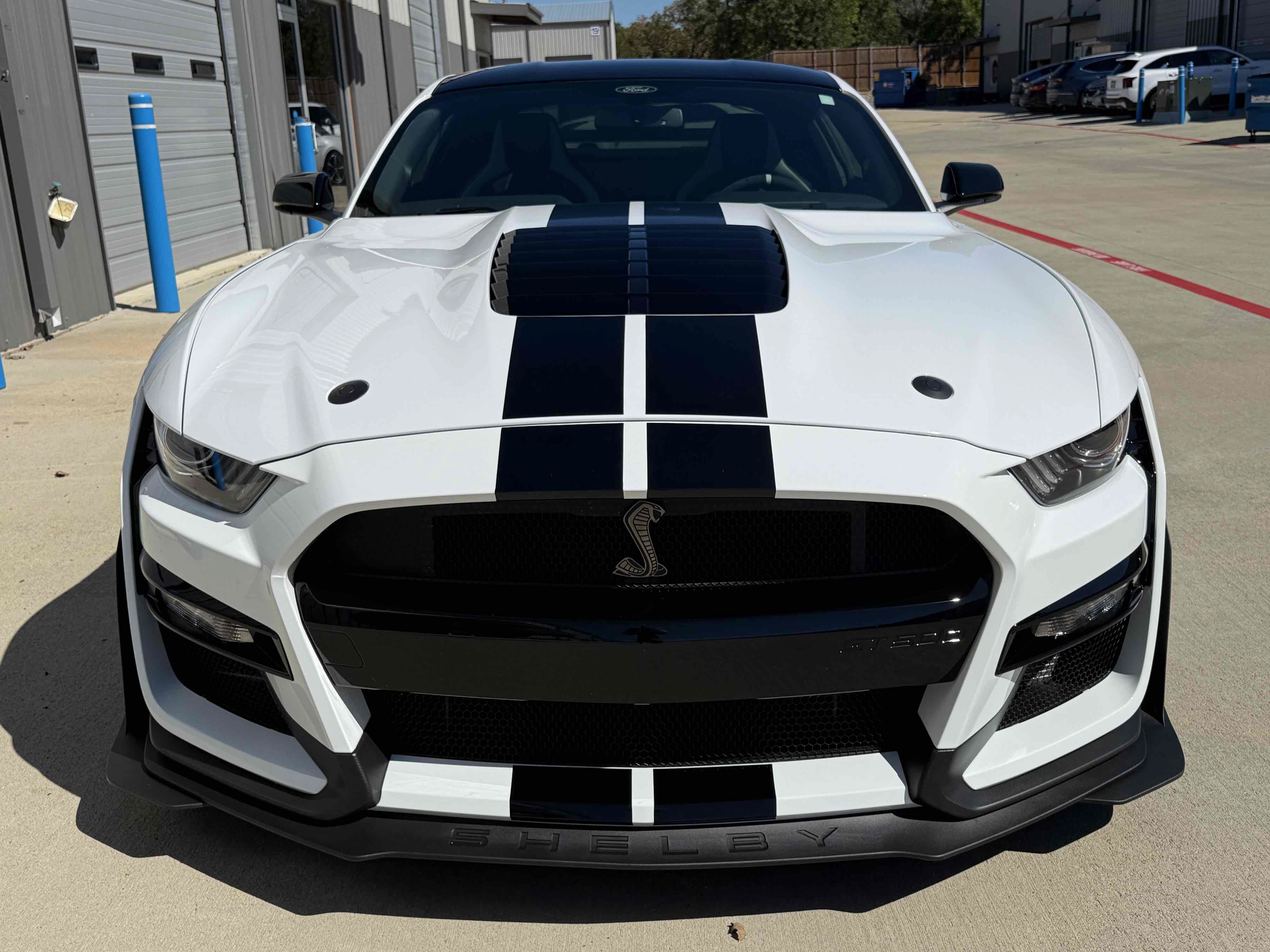 Used 2021 Ford Mustang Shelby GT500 w/ Carbon Fiber Track Pack RWD image 71