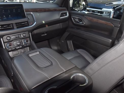 Used 2023 Chevrolet Tahoe LT image 18