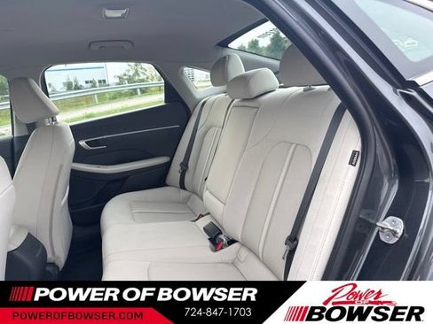 Used 2025 Hyundai Sonata SEL FWD image 4