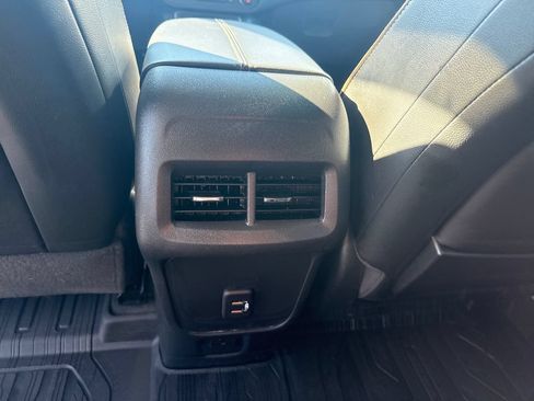 Used 2022 GMC Terrain AT4 w/ Tech Package AWD/4WD image 40