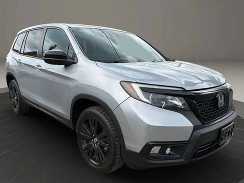 Used 2019 Honda Passport Sport image 3