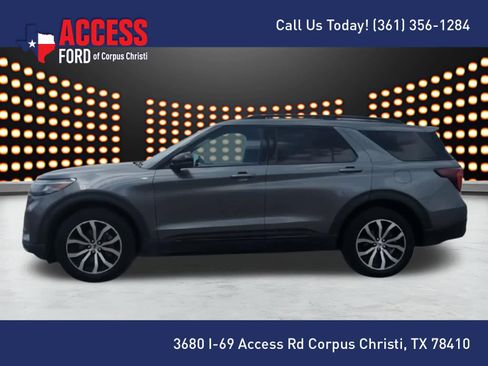 Used 2025 Ford Explorer ST-Line AWD/4WD image 5