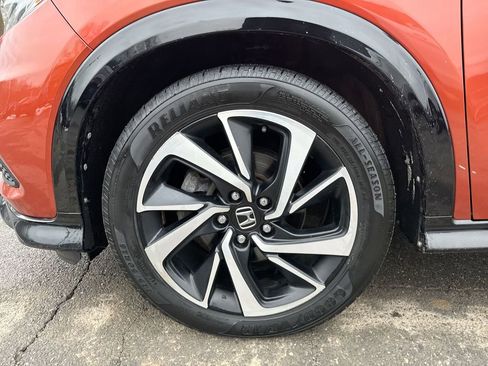 Used 2020 Honda HR-V Sport image 18