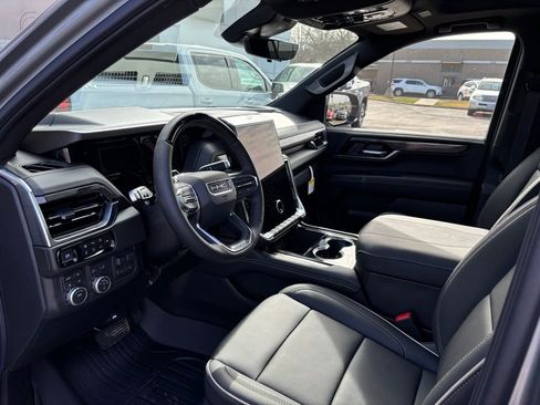 New 2026 GMC Yukon XL Elevation w/ Elevation Premium Package AWD/4WD image 10