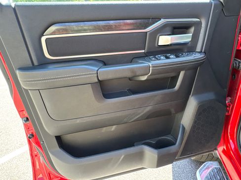 Used 2024 RAM 2500 Big Horn w/ Bed Utility Group image 11