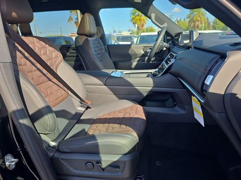 New 2026 Nissan Armada Platinum image 28