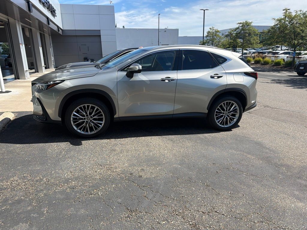 Used 2022 Lexus NX 350 AWD image 1