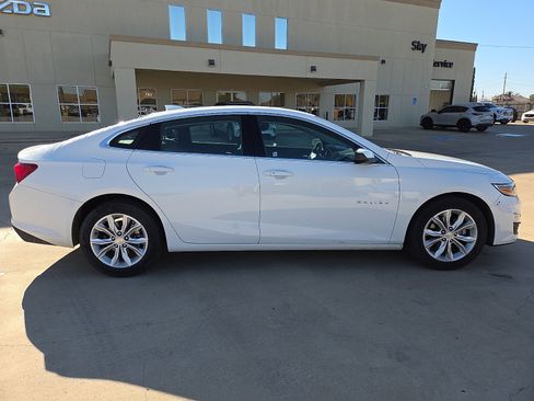 Used 2023 Chevrolet Malibu LT image 6