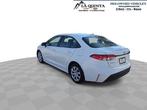 Used 2024 Toyota Corolla LE image 6