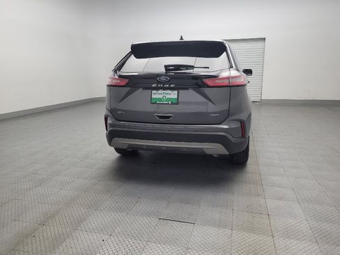 Used 2024 Ford Edge SEL image 7