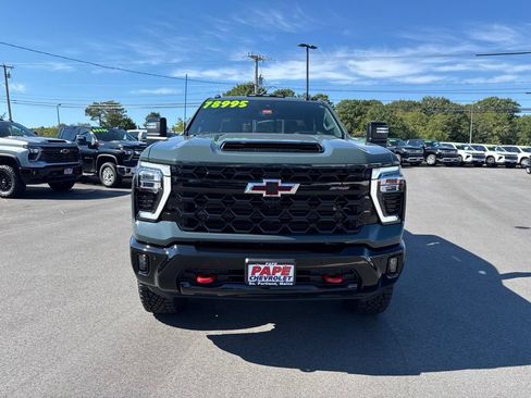 Used 2026 Chevrolet Silverado 2500 ZR2 AWD/4WD image 14