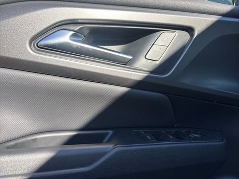 New 2026 Chevrolet Equinox EV LT w/ Comfort Package image 9