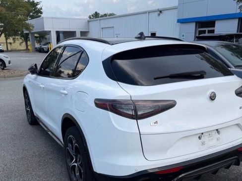 Used 2024 Alfa Romeo Stelvio Veloce AWD/4WD image 10