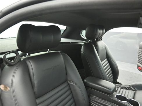 Used 2002 Ford Thunderbird image 22