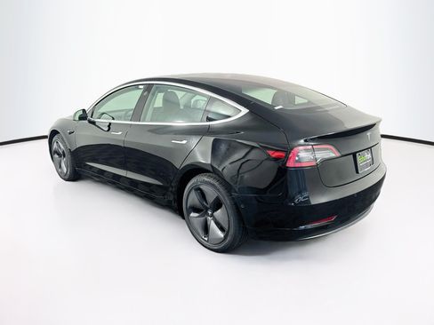 Used 2018 Tesla Model 3 Mid Range RWD image 5