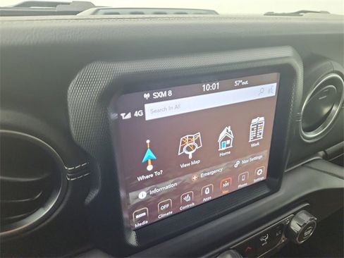 Used 2023 Jeep Wrangler Unlimited Sahara w/ Cold Weather Group image 21