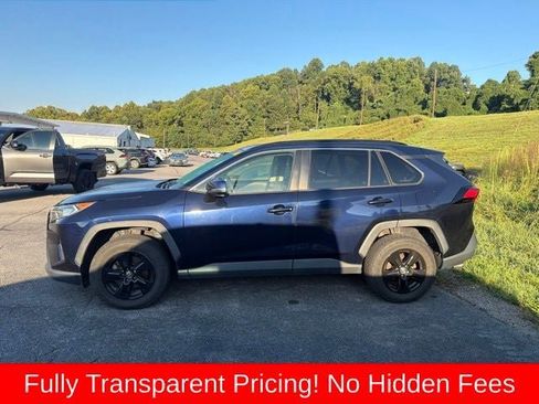 Used 2019 Toyota RAV4 XLE w/ All Weather Liner Package AWD/4WD image 5