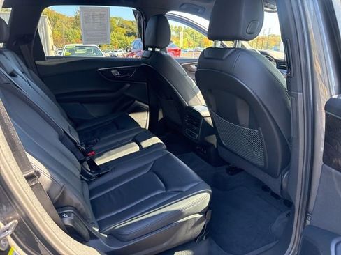 Used 2022 Audi Q7 3.0T Premium Plus image 15