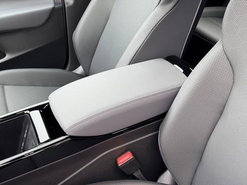 New 2026 Volkswagen ID.4 Pro S image 27