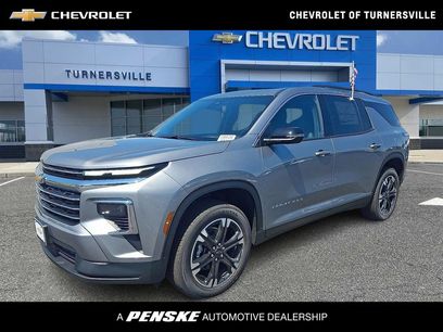 New 2027 Chevrolet Traverse LT w/ Sun and Wheel Package