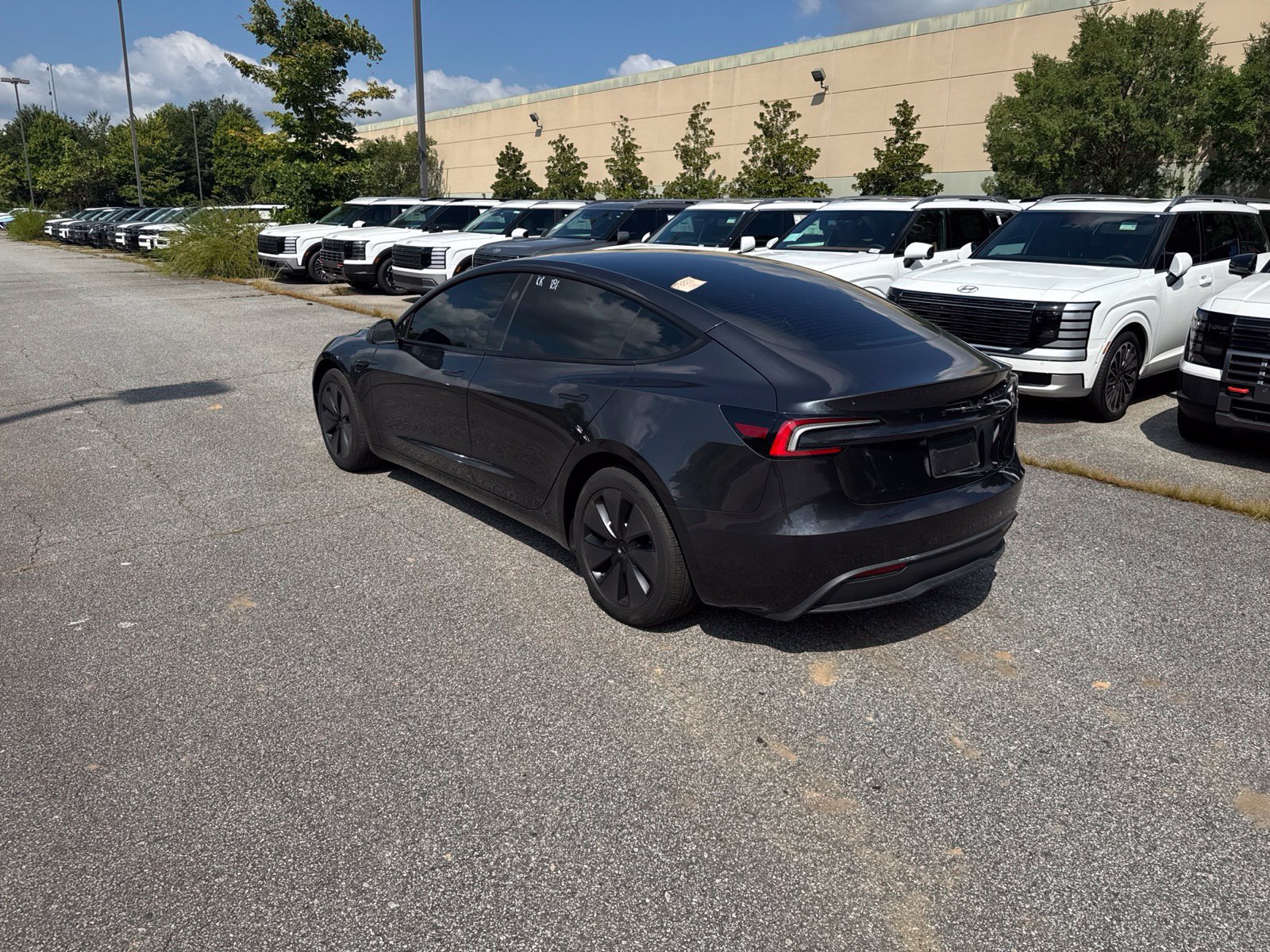 Used 2025 Tesla Model 3 RWD image 3