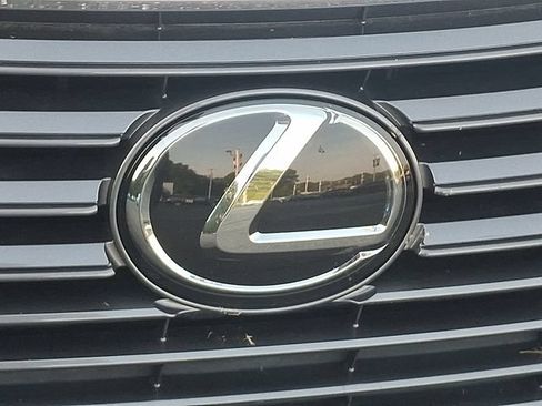 Used 2018 Lexus ES 350 w/ Premier Package FWD image 6