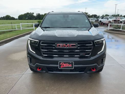 Used 2025 GMC Acadia AT4 AWD/4WD image 4
