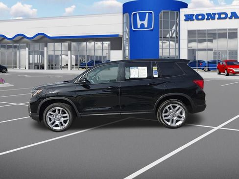 Used 2025 Honda Passport EX-L image 5
