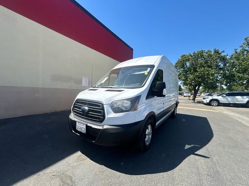 Used 2017 Ford Transit 250 148 High Roof RWD image 1