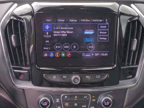 Certified 2023 Chevrolet Traverse LT FWD image 21