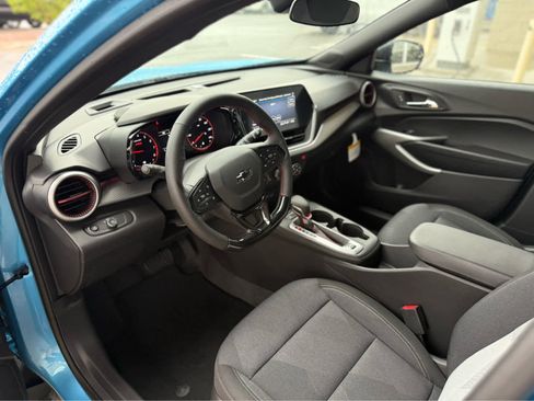 New 2025 Chevrolet Trax RS w/ Driver Confidence Package image 12