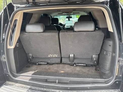 Used 2011 GMC Yukon SLT RWD image 9