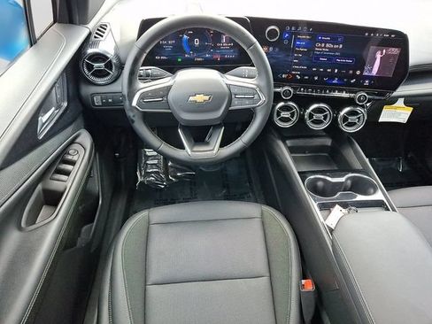Used 2024 Chevrolet Blazer EV LT AWD/4WD image 13
