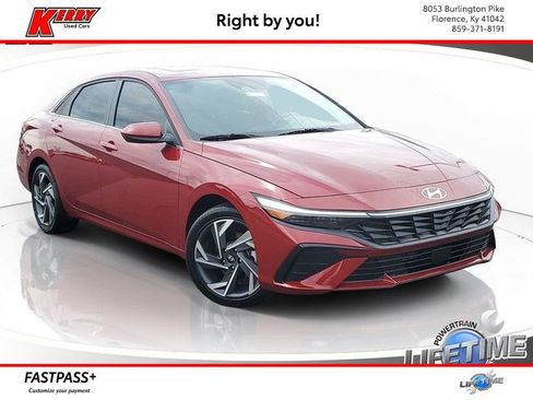 Certified 2025 Hyundai Elantra SEL FWD image 1