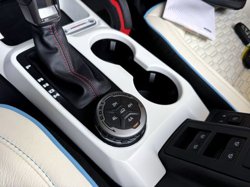 Used 2025 Ford Bronco Heritage Edition image 53