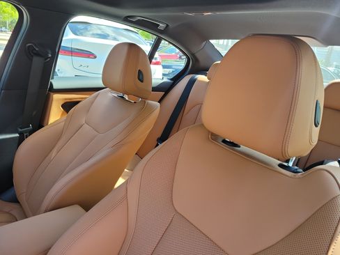 Used 2024 BMW 330i Sedan w/ Convenience Package RWD image 18