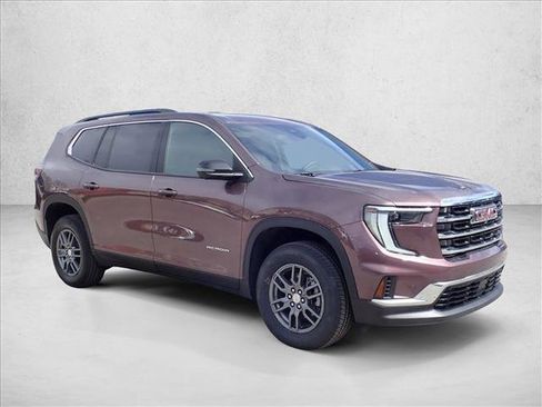 Used 2025 GMC Acadia Elevation image 5